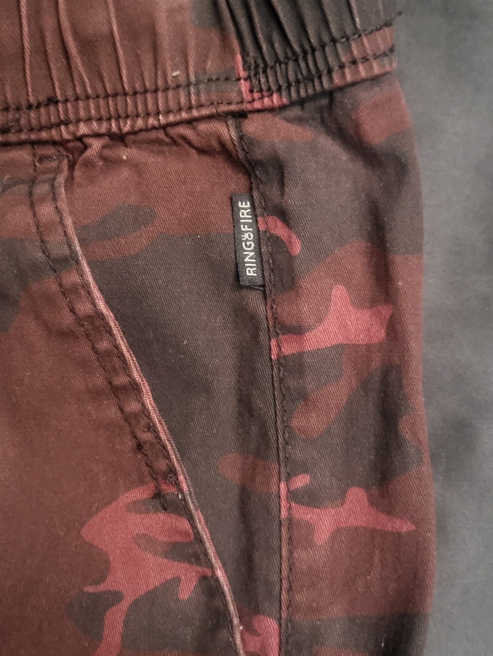 Ring Of Fire Camo Cargo Joggers Maroon Men Size Large - Picture 5 of 8